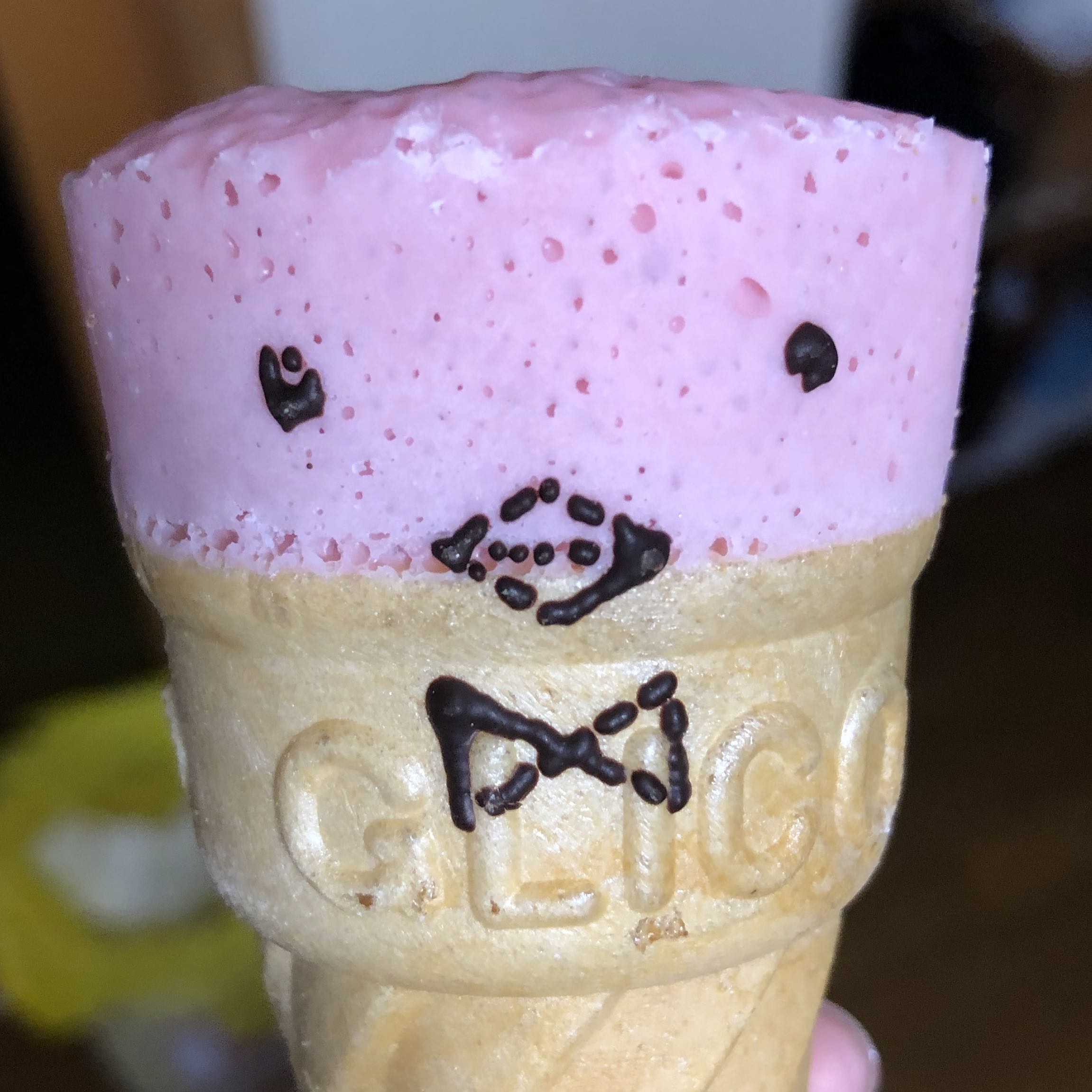 ミィ