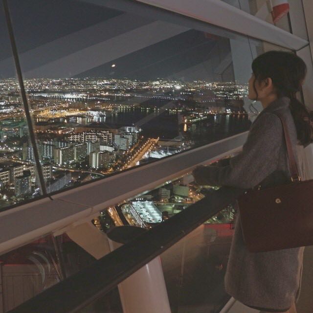 な